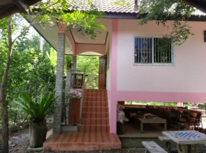 Baan Suan Pa Payoong Resort