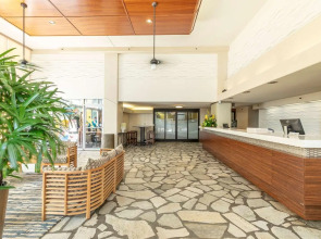 Pacific Monarch Hotel