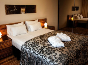 Ararat All Suites Hotel