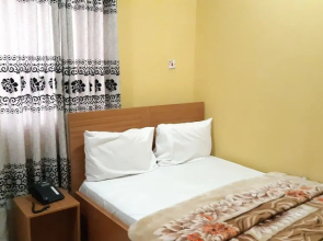 Drake Hotel