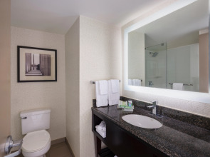 Holiday Inn Washington Capitol - Natl Mall by IHG