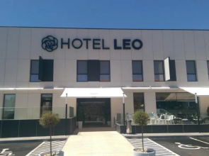 Hotel Leo