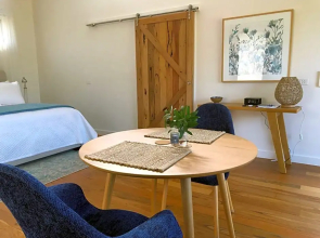 Messmates Luxury Eco Suites