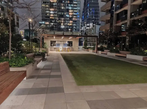 ReadySet Apartments at Manhattan