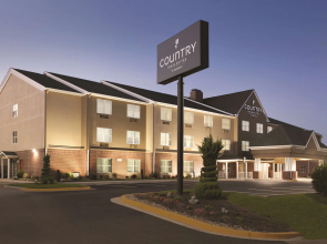 Country Inn & Suites by Radisson, Washington, D.C. East - Capitol Heights, MD