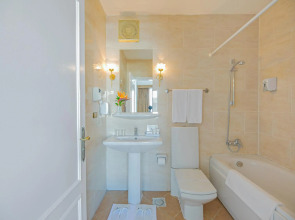 Отель Marlin Inn Azur Resort