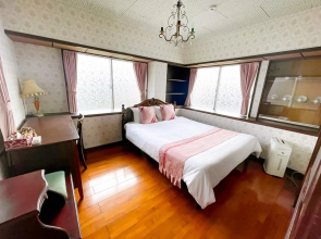 最大14人 駐車縦列4台可能 個室4部屋 広々戸建て 国際通りと牧志駅まで徒歩5分 わらゆんＳｏヴィラ壺屋