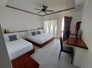 Yellow Mango Resort Bohol