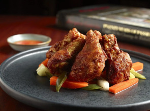 Maxwell Reserve Singapore, Autograph Collection