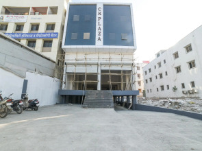 OYO 19315 Samudra Executive