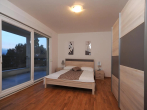 Breathtaking Beachfront Apartment in Marušići