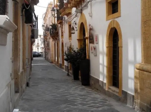Casa Ortigia White&Black