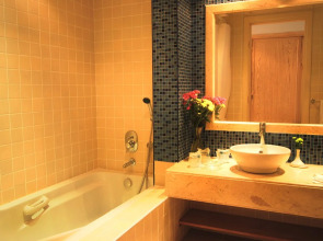 Naama Bay Hotel & Resort