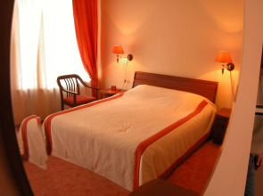 Дворянская