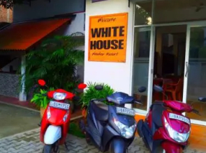 White House Holiday Resort