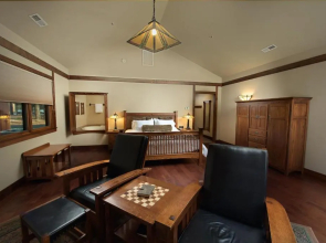 FivePine Lodge & Spa