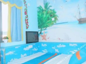 7 Days Theme Apartment