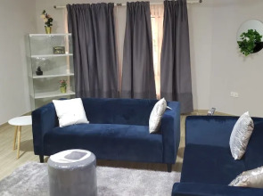 Candice serviced Apartment
