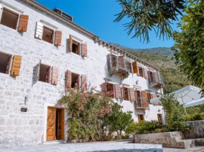 GuestHouse Mrshe Palace