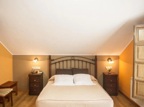 Apartamentos Rurales El Corberu