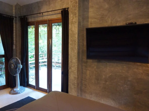 Bannaimong Treehouse