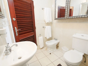 Oceanfront 2-bed Apt With Pool Near Surfing - Rosalie #2 2 Bedroom Apts by Bluescape