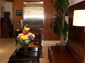 Hampton Inn Seaport Financial District