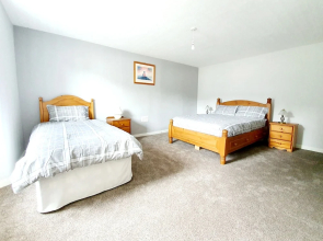 Spacious Holiday Home Closeby River in Alness!