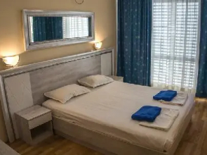 Elite I Apartments