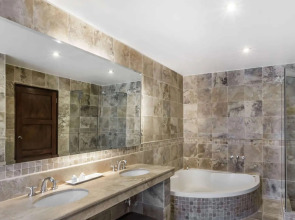 Wyndham Costa del Sol Cusco