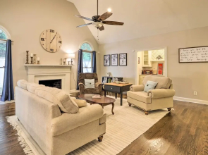 Family-friendly Athens Escape ~ 2 Mi to Uga!