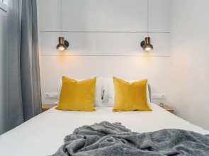 Penelope's Charming 2-BR Apt in Athens