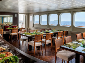 Four Seasons Resort Maldives at Kuda Huraa