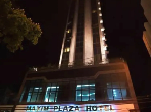Maxim Plaza Hotel