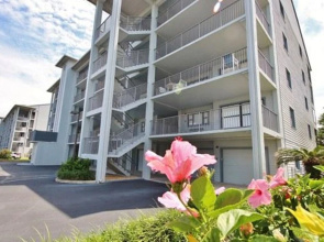 Cedar Island Club E204 Apartment 2