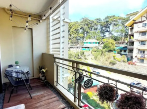 Premier Cozy Condo With Balcony, 2BR Parking Outlook Drive Baguio
