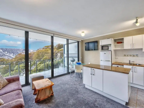 Snow Ski Apartments 26