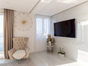 Sunset Home, Appartement de luxe front de lac