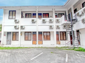 OYO 94756 23 Residence