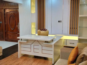 Luxurious 3-bhk Highly Secured & Close to Airport