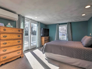 Bristol Home w/ Pool ~ 3 Mi to Dtwn & Beach!