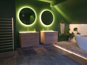 Remarkable 4-bed House in Sheffield