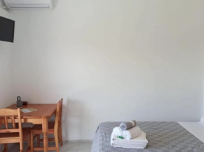 Anastasios Olive Garden Apartments