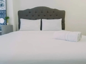 Lavish 2BR Apartment at Grand Sungkono Lagoon