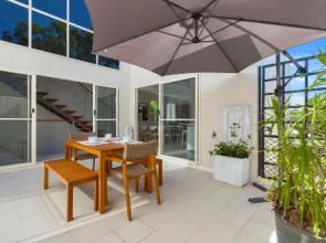 The Courtyards on Hill St