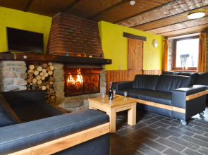 Quaint Cottage In Petite Langlire with Hot Tub