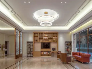 Vienna Hotel (Liaocheng Chiping Construction Road Hotel)