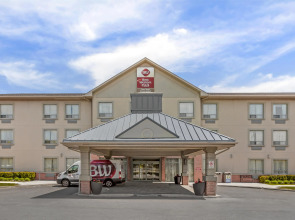 Best Western Plus Travel Hotel Toronto Airport