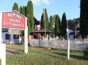 Alpine Village Inn