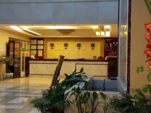 Nanjing Fuluola Holiday Hotel